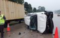 Daihatsu Terios Kepeleset di Tol Bocimi, Wajah Bonyok Putar Balik 