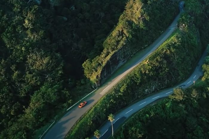 Subaru rilis teaser video terbaru dari WRX