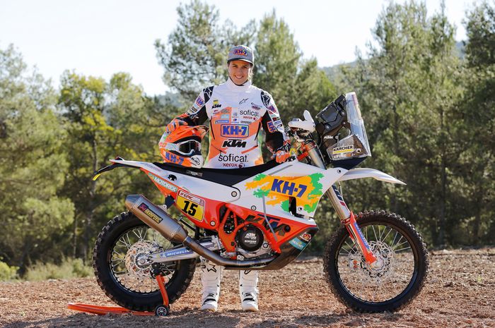 Laia Sanz, pereli perempuan di Reli Dakar 2018