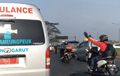 Dua Yamaha NMAX Jadi Viral Mengawal Ambulance, Keluarga Pasien Kasih Pujian