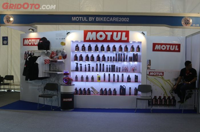 produsen oli Motul untuk motor