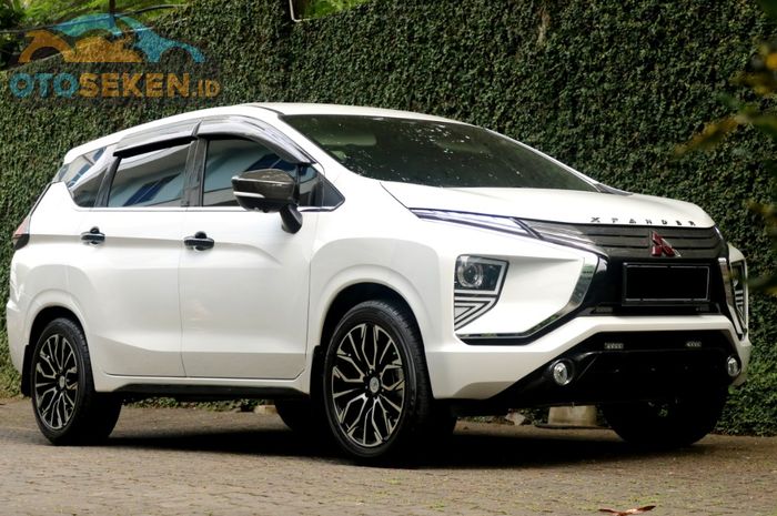 Spesifikasi dan kisaran harga Mitsubishi Xpander Ultimate seken tahun 2017.