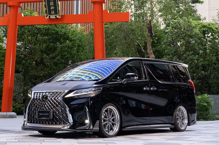 Modifikasi Lexus LM 350 tampil agresif garapan Artisan Spirits, Jepang
