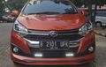 Tampilan Daihatsu Ayla 1.2 R Deluxe Keren Abis, Tapi Lebih Keren Mana Dibanding Toyota Agya TRD S?