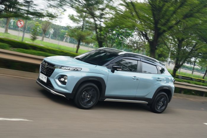 Ini Alasan Suzuki Fronx SGX Asyik Buat Harian, Bukan Cuma Soal Hybrid!
