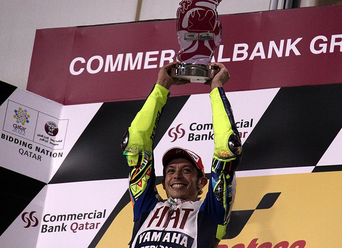 Valentino Rossi Pertama Menang Balap Malam MotoGP Qatar 2010