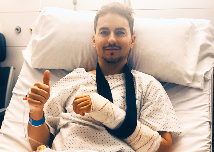 Jorge Lorenzo usai operasi tulang skafoid