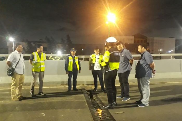 Flyover Cengkareng sempat alami retak dan nyaris amblas