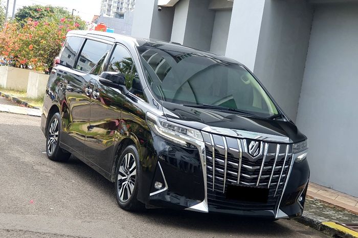 Harga Toyota Alphard Bekas tahun 2021
