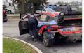 Salut, Thierry Neuville Dorong Mobil Hyundai i20 N yang Mogok Sejauh 800 Meter di Reli Kroasia 2022