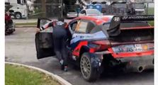 Salut, Thierry Neuville Dorong Mobil Hyundai i20 N yang Mogok Sejauh 800 Meter di Reli Kroasia 2022