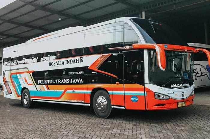 Ilustrasi. Bus double decker PO Rosalia Indah.