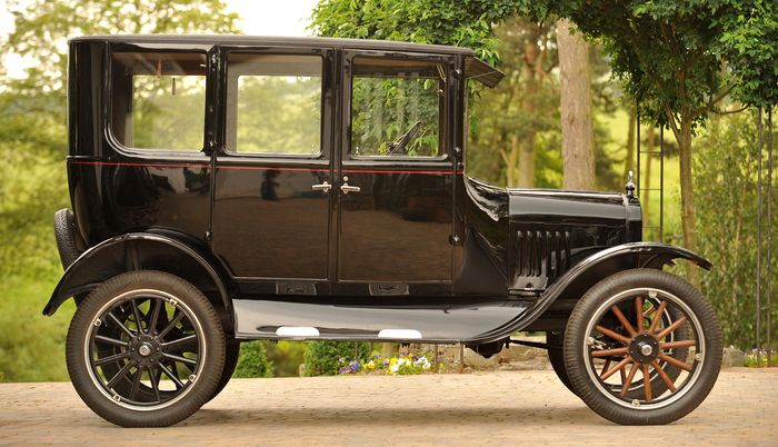 Ford Model T lansiran 1923
