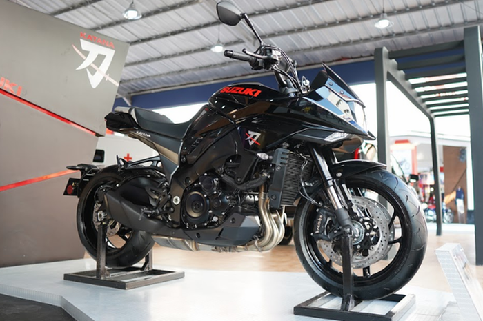 Suzuki Katana, sportbike mesin 1.000 cc tampil di ajang Jakarta Fair Kemayoran 2019.
