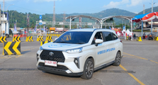 Intip Skema Kredit Toyota Veloz Hybrid Terlaris, Angsuran Mulai Segini