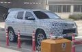 Diduga Toyota Fortuner GR Sport Terciduk, Tertutup Kamuflase, Meluncur Kapan?