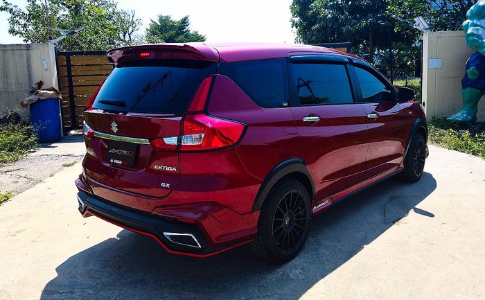 Tampilan belakang modifikasi Suzuki Ertiga 