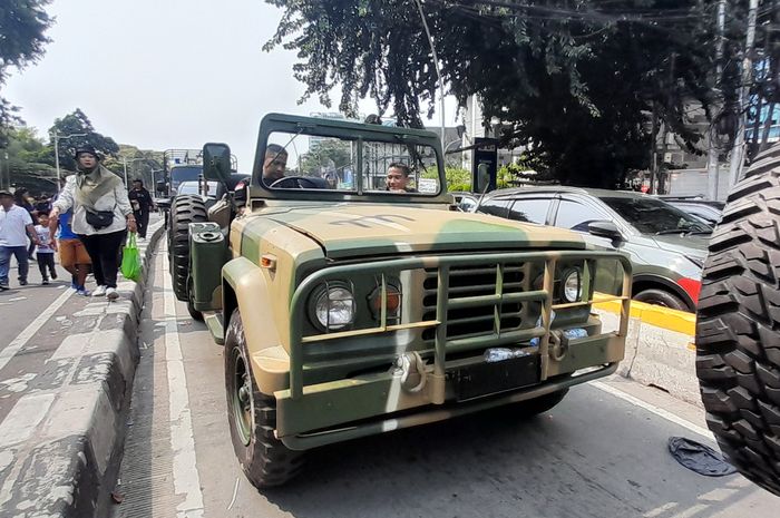 Kendaraan taktis milik TNI 