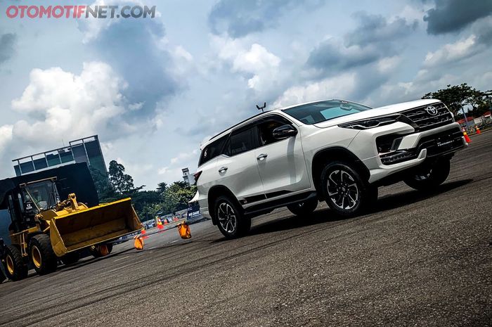 New Toyota Fortuner 2.8