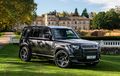 Land Rover Defender 110 Tampil Lebih Wibawa, Kabin Oranye Bikin Beda