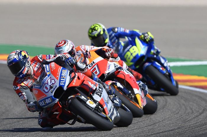 Andrea Dovizioso gagal membendung kecepatan Marc Marquez di MotoGP Aragon