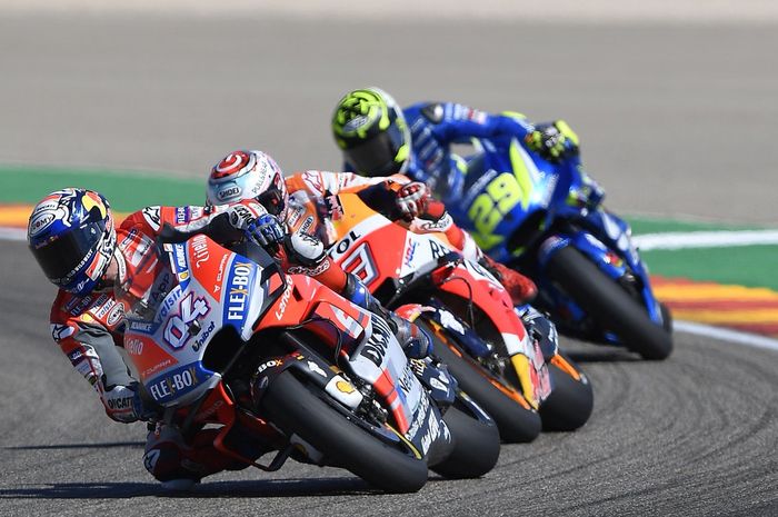 Andrea Dovizioso gagal membendung kecepatan Marc Marquez di MotoGP Aragon