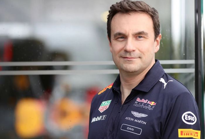 Dan Fallows sudah diincar tim Aston Martin, tetapi masih terikat kontrak dengan tim Red Bull