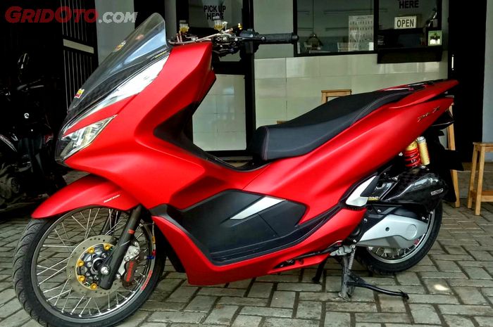 Modifikasi Honda PCX150 anti mainstream bikin penasaran