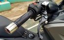 Ternyata Meletakan Jari Di Tuas Rem Pada Motor Matic Bikin Rugi