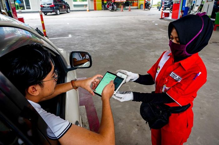 Pengguna aplikasi MyPertamina bisa menikmati diskon Pertamax Turbo, Pertamax, Pertamina Dex, dan Dexlite hemat Rp 250 per liternya