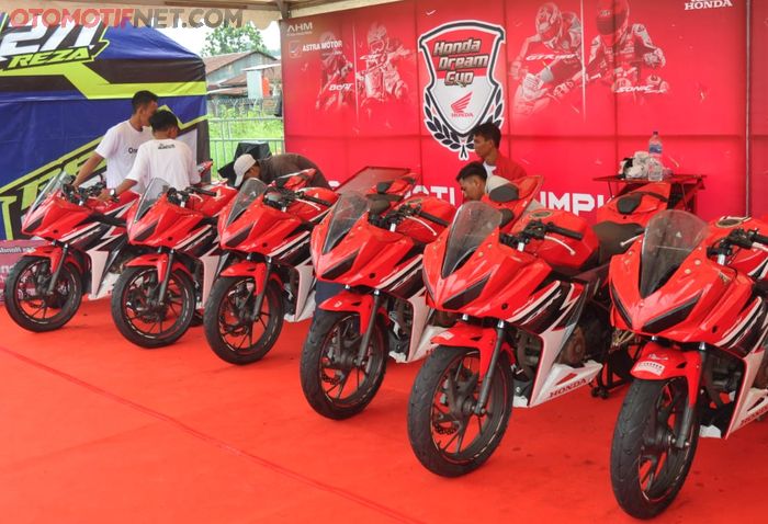 Kualifikasi Honda Dream Cup 2019 Samarinda dibatalkan karena hujan deras