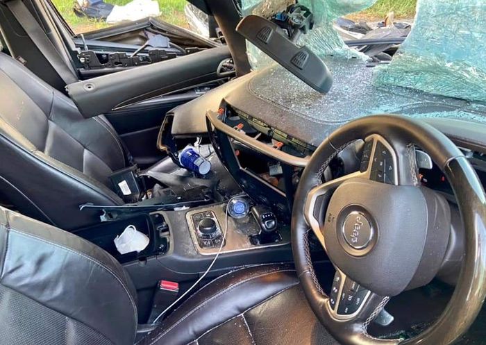Aribag di Jeep Cherokee 3.6 Limited tidak mengembang saat kecelakaan di Tol Kanci, Kamis (15/7).