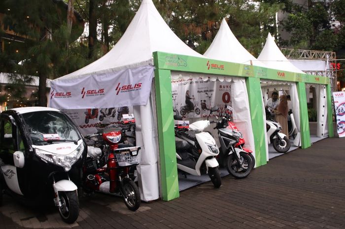 Electric Vehicle Standards Expo (EVSE)