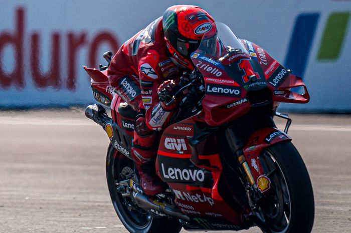 Pecco Bagnaia memenangkan balapan MotoGP Indonesia 2023