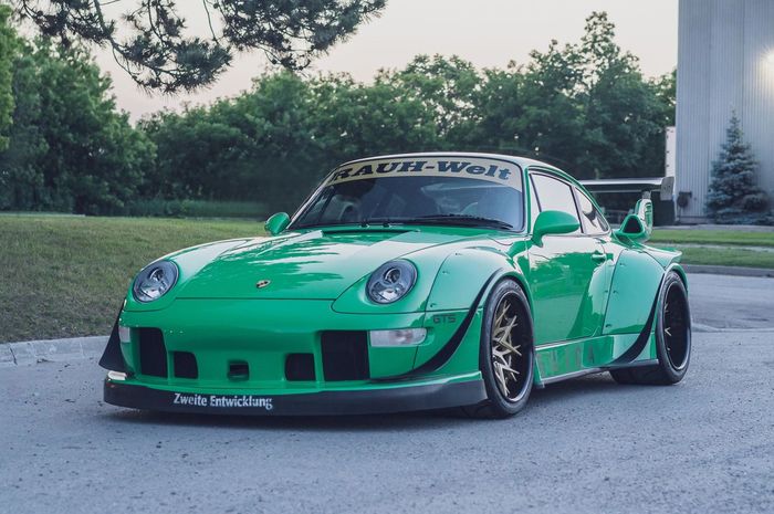 Modifikasi Porsche 911 tampil memukau dengan jubah RWB karya Akira Nakai