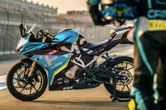 CFMoto 250SR Versi Racing