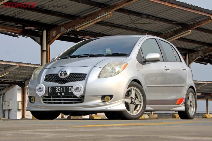 Modifikasi Toyota Yaris S Limited 2007 yang diberi nama Veris