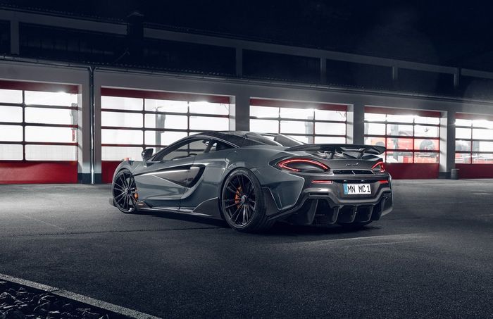 Tampilan belakang modifikasi McLaren 600LT hasil garapan Novitec