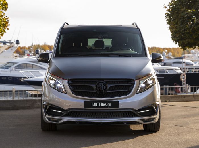 Tampilan depan modifikasi Mercedes-Benz V-Class garapan Larte Design