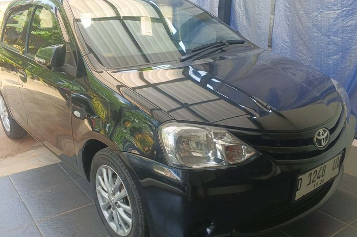 Cocok Buat Pemula dan Anak Muda, Segini Harga Bekas Toyota Etios Valco