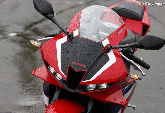 Muka CBR600RR 2021, perpaduan dengan CBR1000RR-R dan ditambah winglet