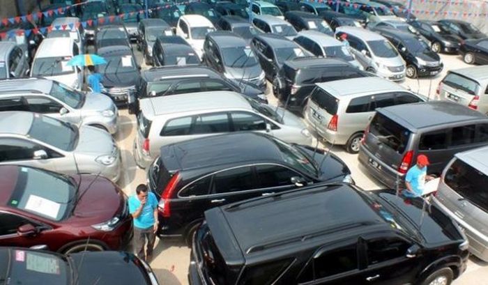 Jual beli mobil bekas surat sebelah.