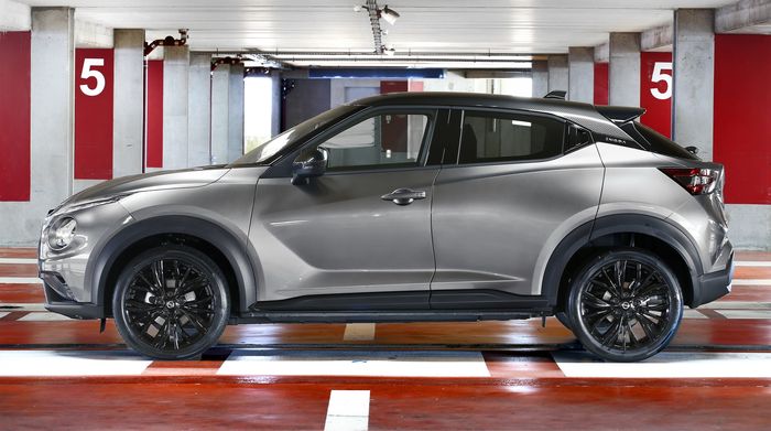 Nissan Juke Enigma dibekali pelek Akari model V-Spoke ukuran 19 inci