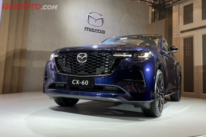 Harganya tembus miliaran rupiah, Mazda CX-60 terbaru resmi menyandang status sebagai mobil Mazda termahal di Indonesia.