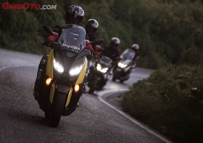 Riding di Balige, mulus dan banyak trek lurus