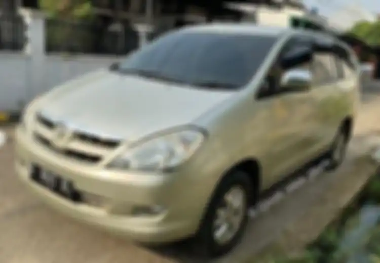 Innova G Diesel Lawas 2006 Bekas Layak Dibeli, Harganya Tinggal Segini