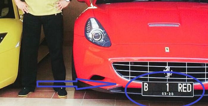Foto tahun 2016, pelat nomor Ferrari California milik Bambang Soesatyo