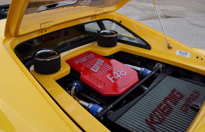 Mesin restorasi Ferrari 348 TS kena suntik turbo hingga tenaga tembus 520 dk