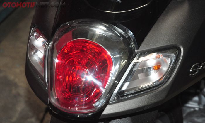 Lampu belakang New Honda Scoopy