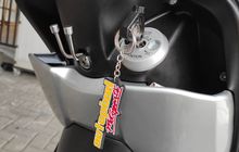 Cara Atasi Kunci Motor Kontak Seret Dengan Memakai Cairan Penetran, Simak Langkahnya